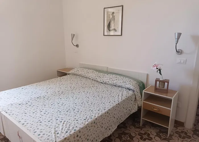 La Strelizia -bilocale Con Terrazzo E Vista Panoramica,