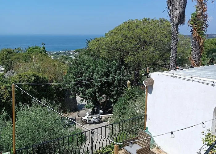 La Strelizia -bilocale Con Terrazzo E Vista Panoramica, Διαμέρισμα *