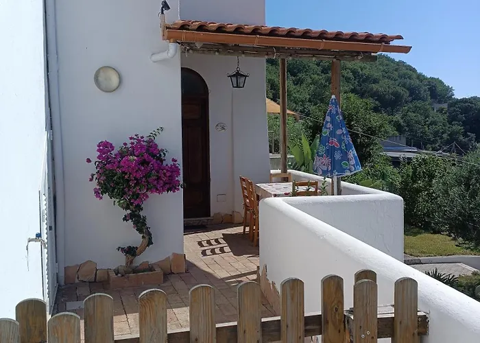 Διαμέρισμα La Strelizia -bilocale Con Terrazzo E Vista Panoramica, Ίσκια