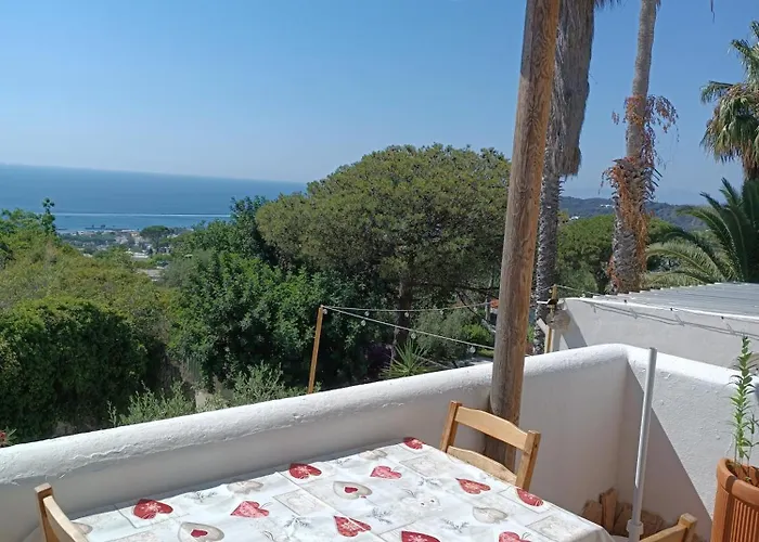 La Strelizia -bilocale Con Terrazzo E Vista Panoramica,