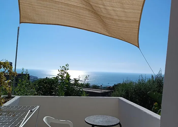 La Strelizia -bilocale Con Terrazzo E Vista Panoramica, Ίσκια